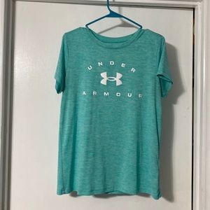 Ladies Under Armor tshirt. Size L. Never worn.